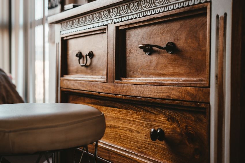 Old Furniture - brown wooden drawer chest